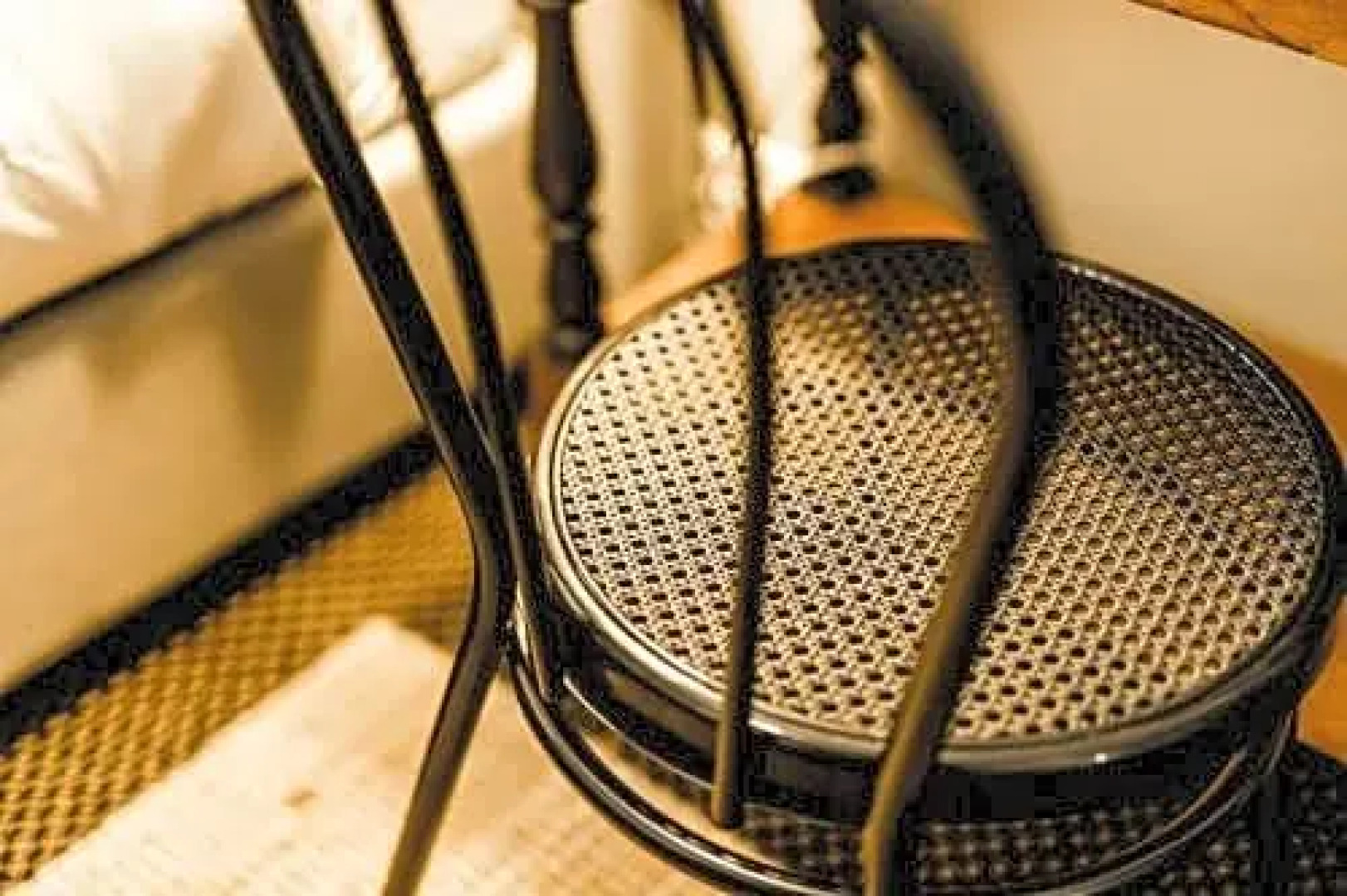 The Commercial Quarters - Room 2-has air conditioning, free WIFI, TV and fridge