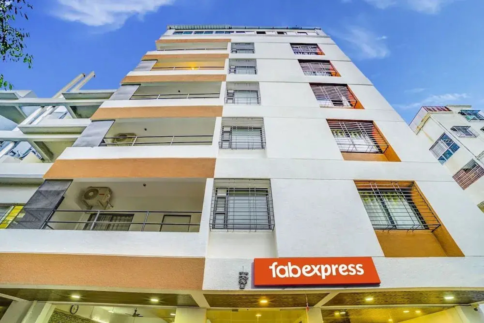 FabHotel Paradise Inn Salt Lake