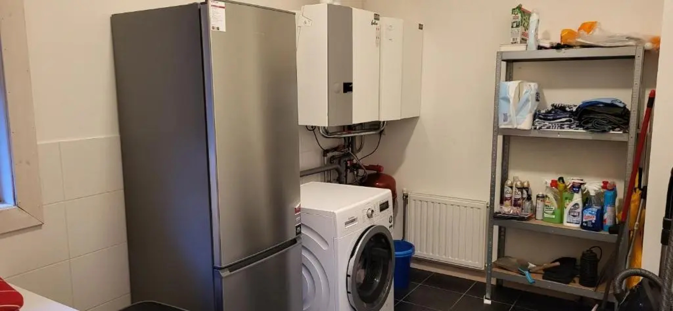 The Black House - Luxurious Holiday Villa Zeewolde