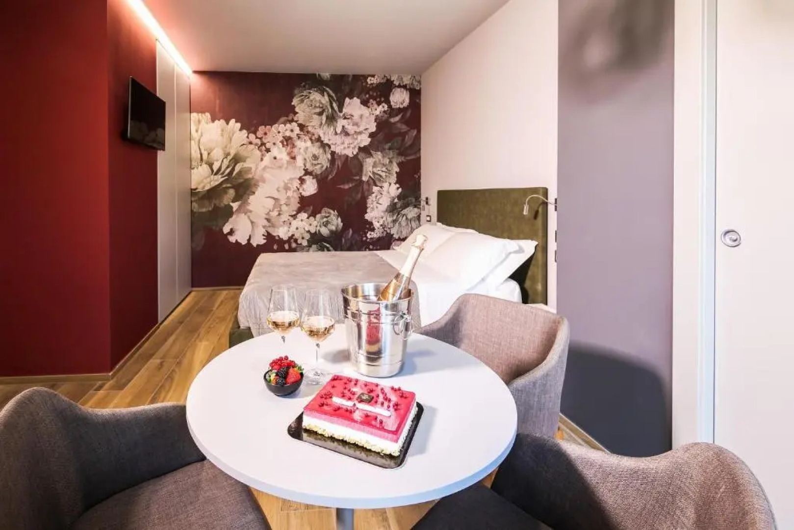 Vicolo Malavolta 7 Rooms and Suites