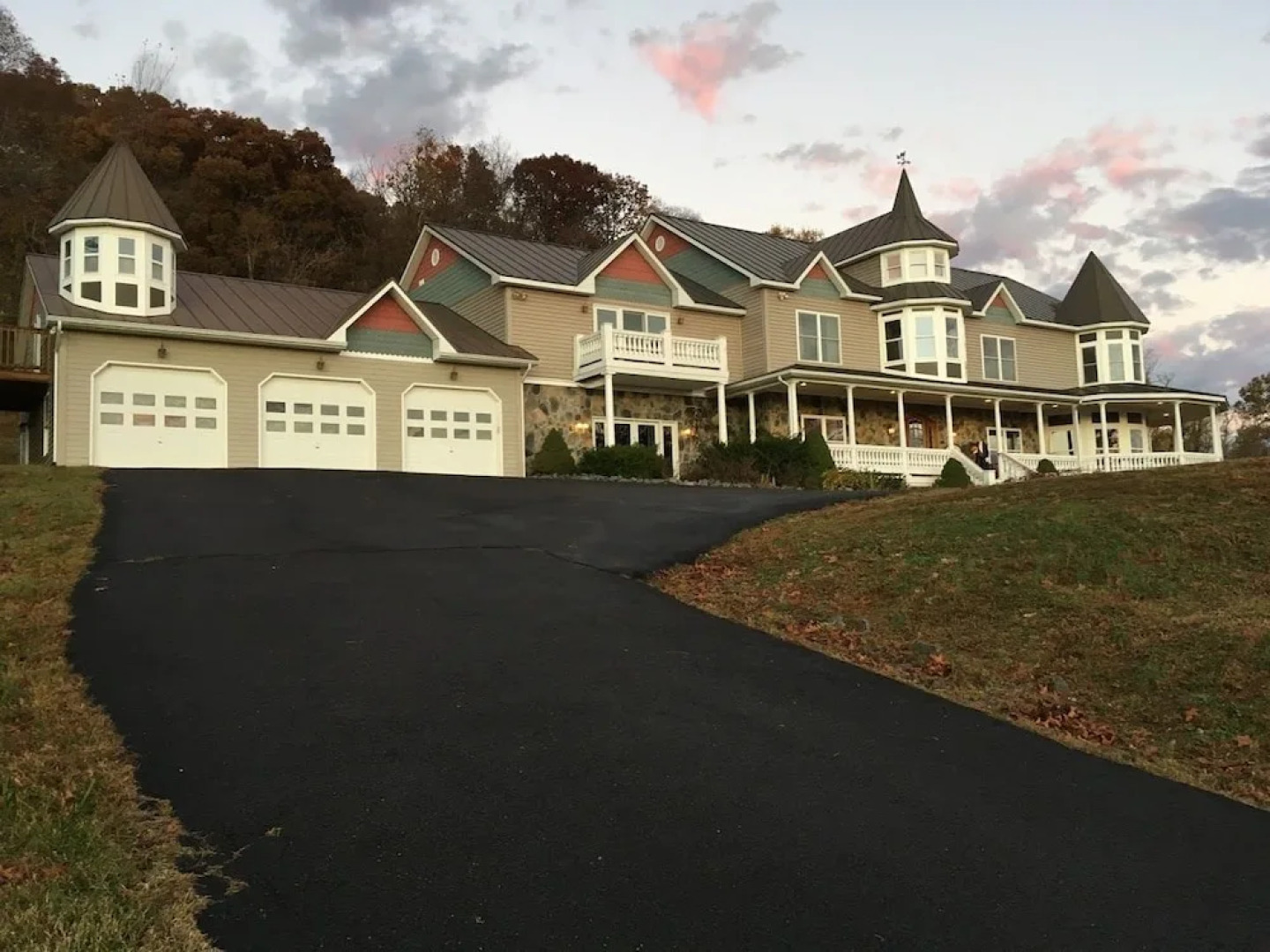 Skyline Vineyard Inn