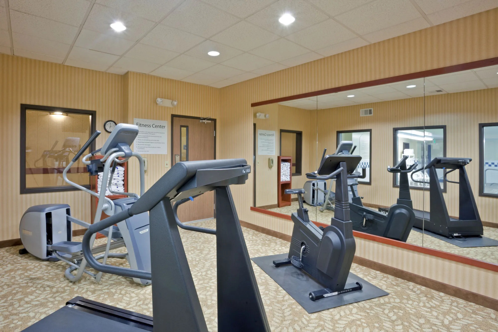 Holiday Inn Express & Suites Ashland by IHG