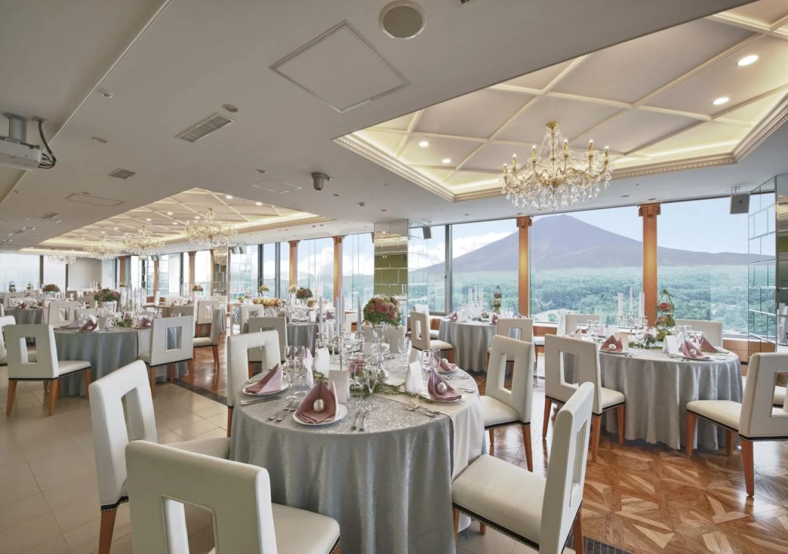 Highland Resort Hotel & Spa