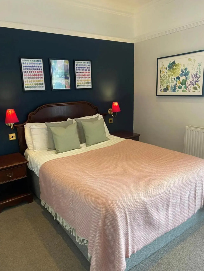 The Royal George Hotel