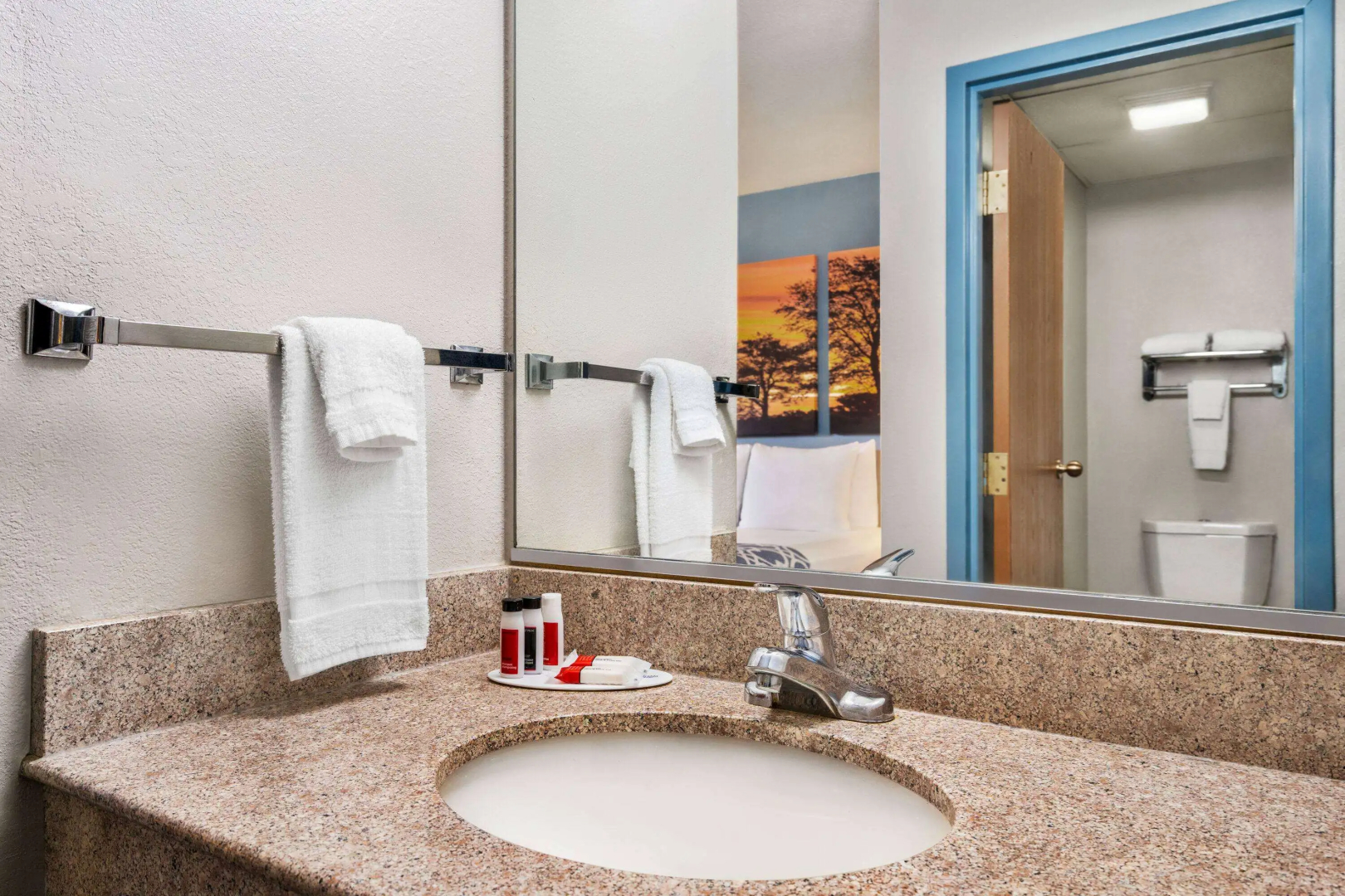 Days Inn by Wyndham Canastota/Verona