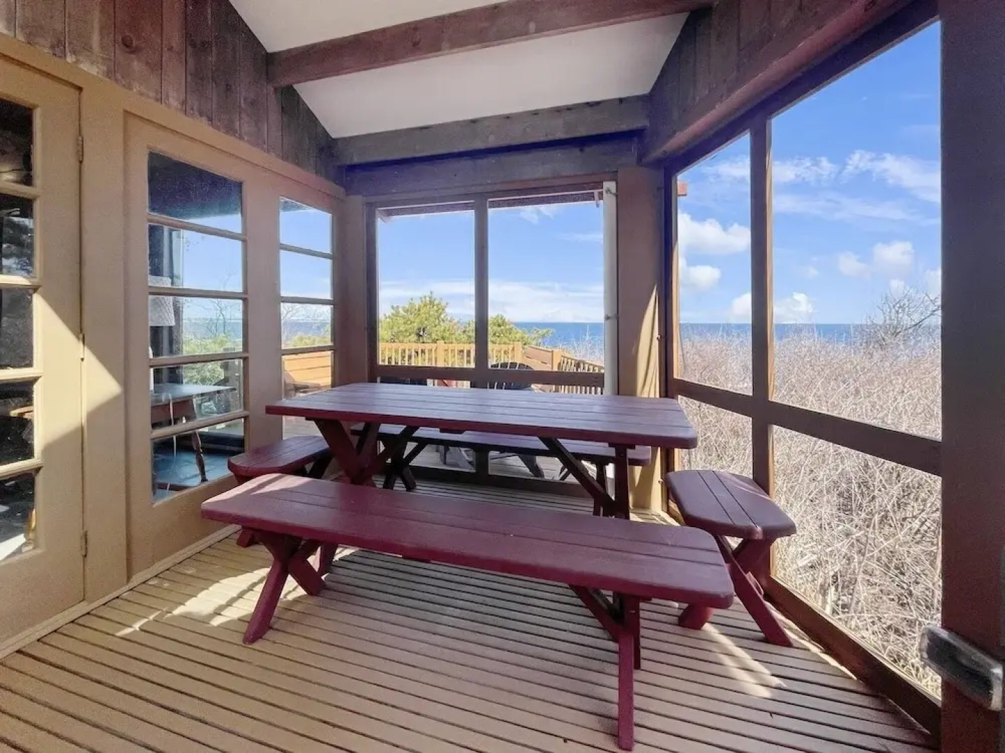 Ragged Rocks - Warm And Inviting Cottage With Uninterrupted Ocean Views 2 Bedroom Home by RedAwning