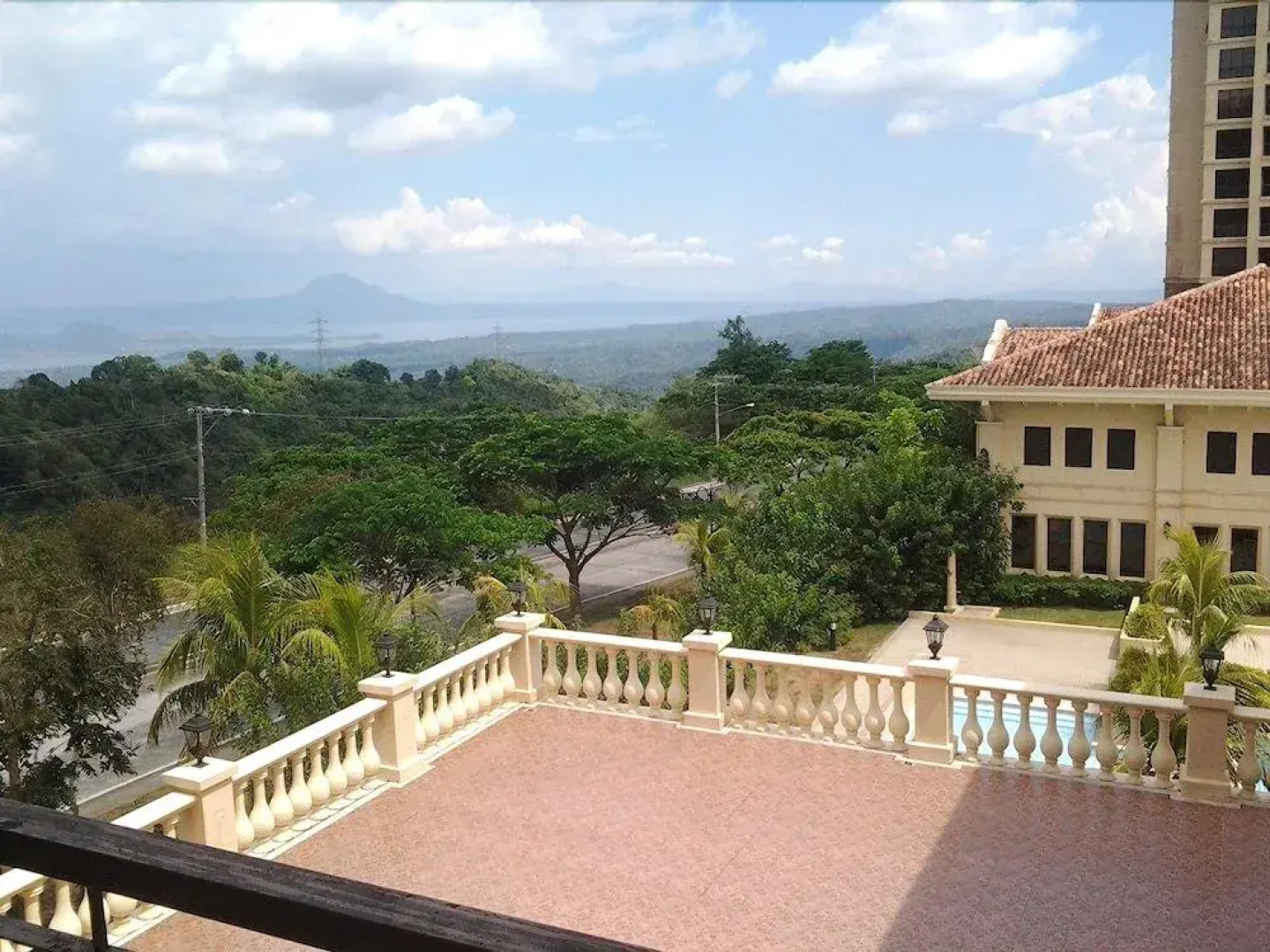 Splendido Taal Country Club