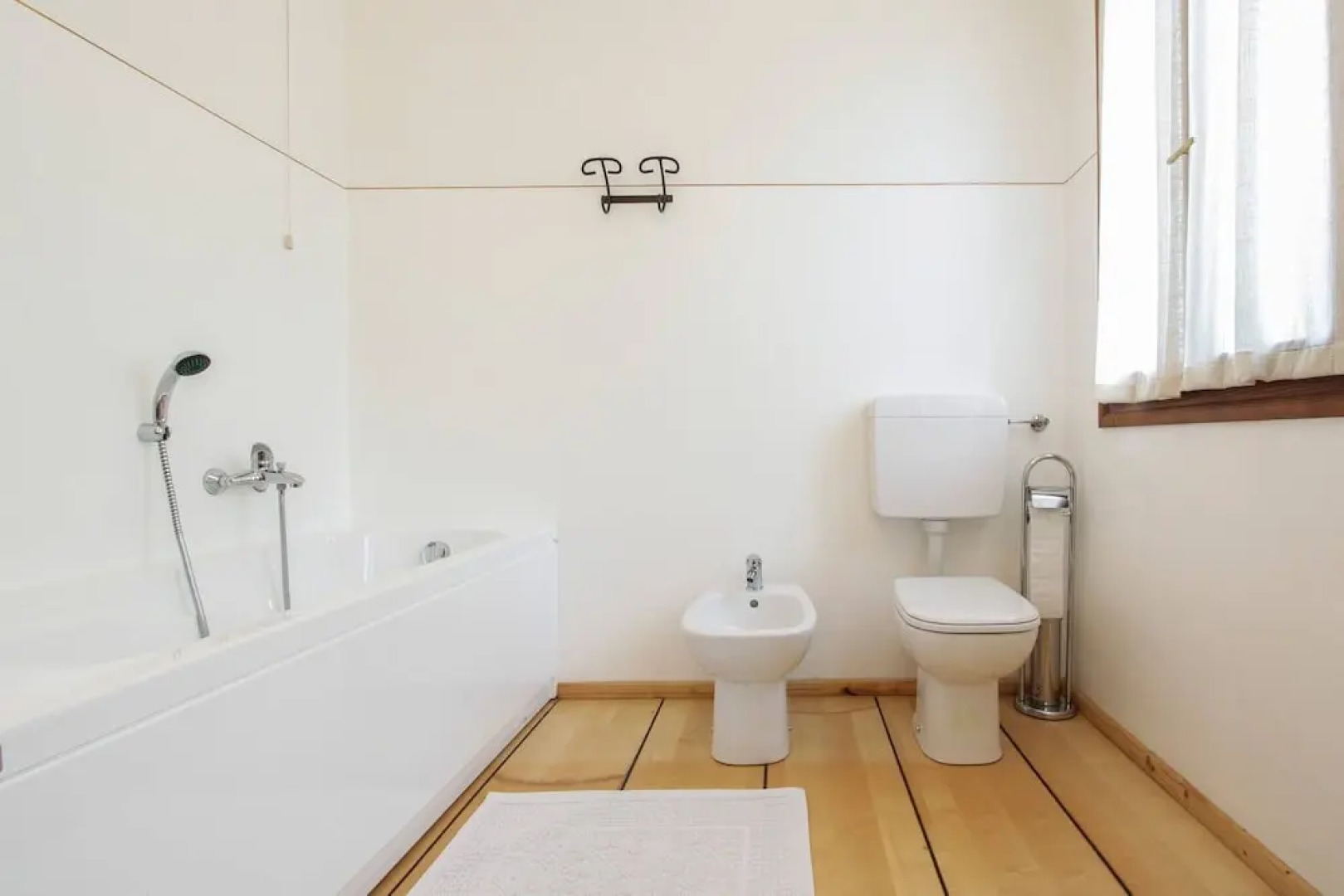 Antica "casa Cervade" Pica Venetian Farmhouse, Preserved Original From 1902