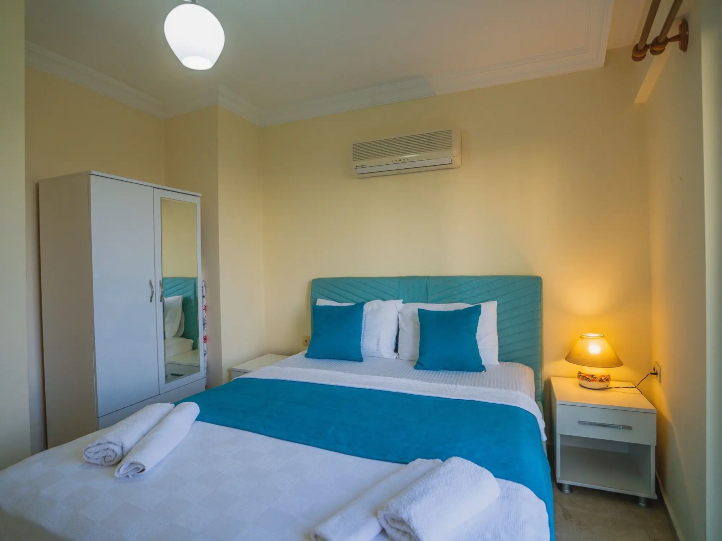 Sunset Beach Club Villas