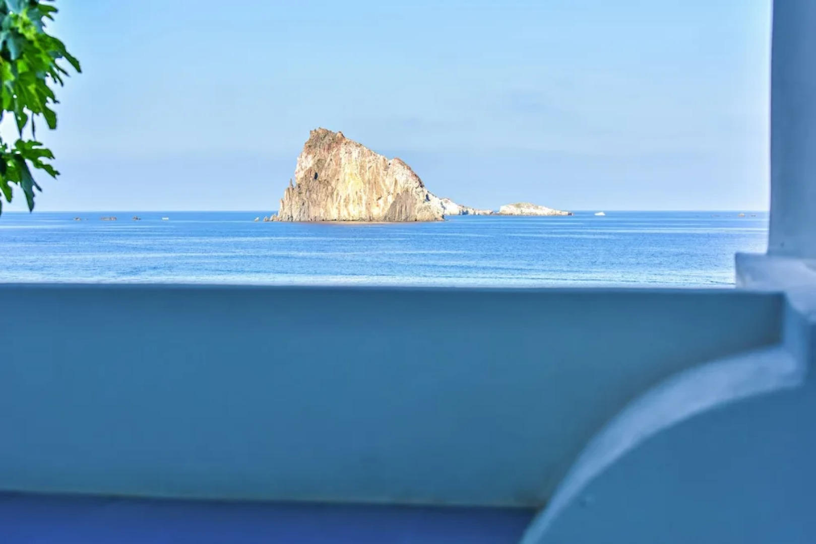 Hotel Eunymos - Trattoria Da Francesco Panarea