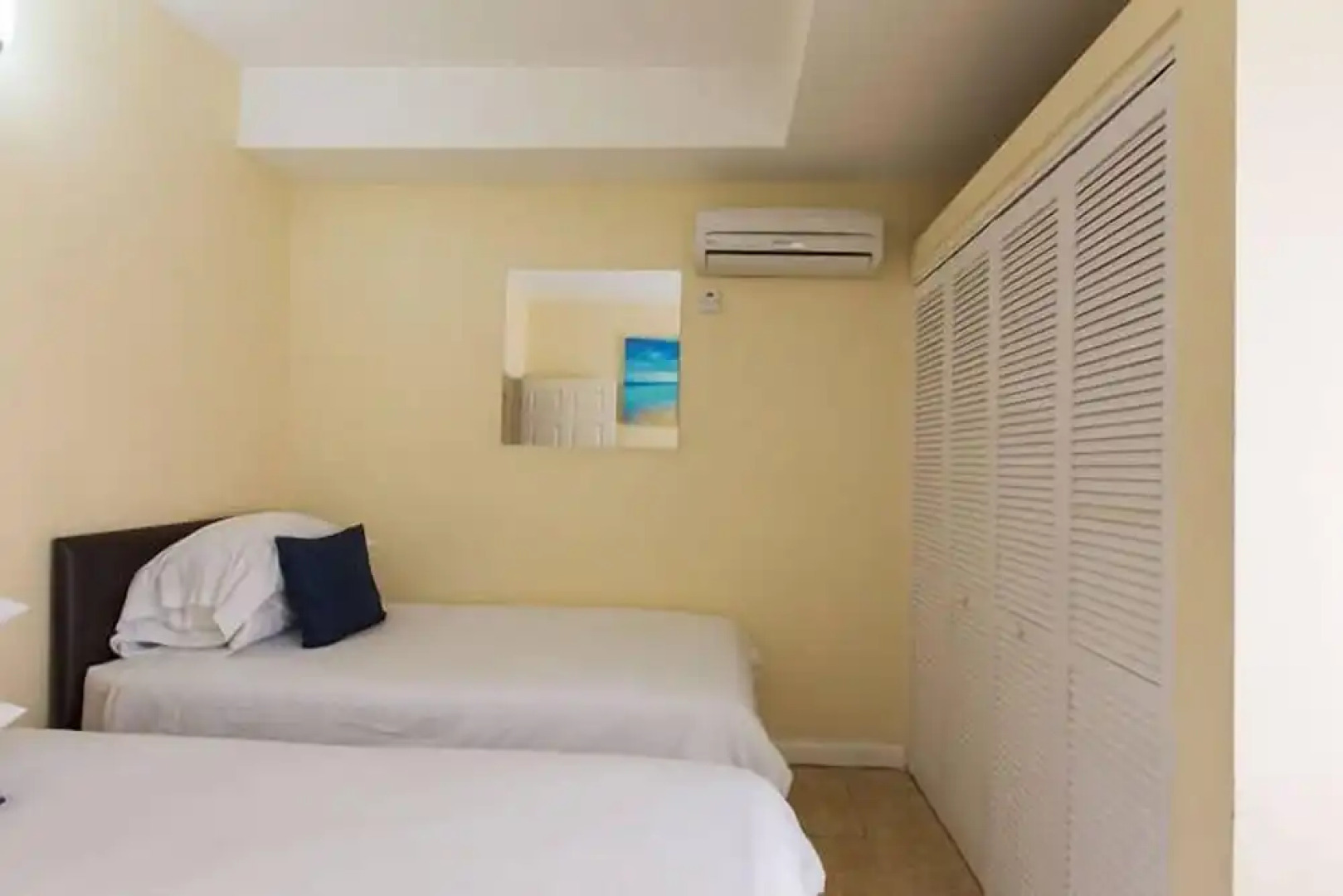 Kensington Place Apartment