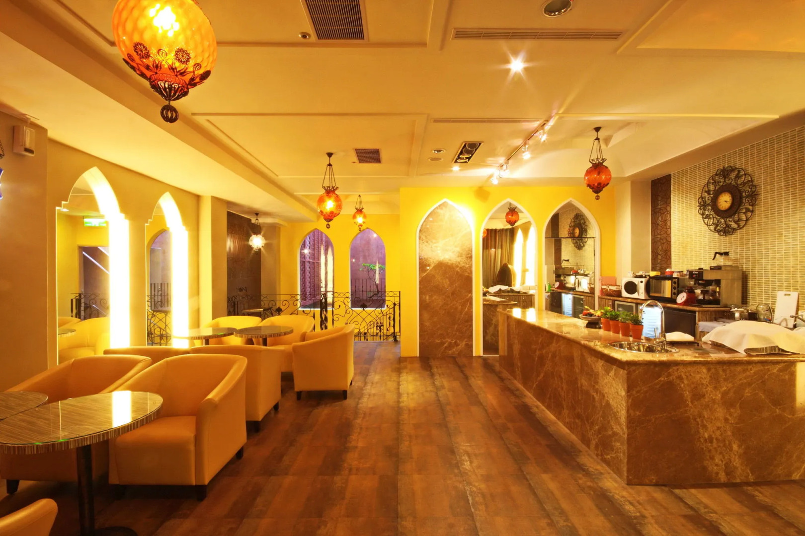 Moroccan Holiday Suite