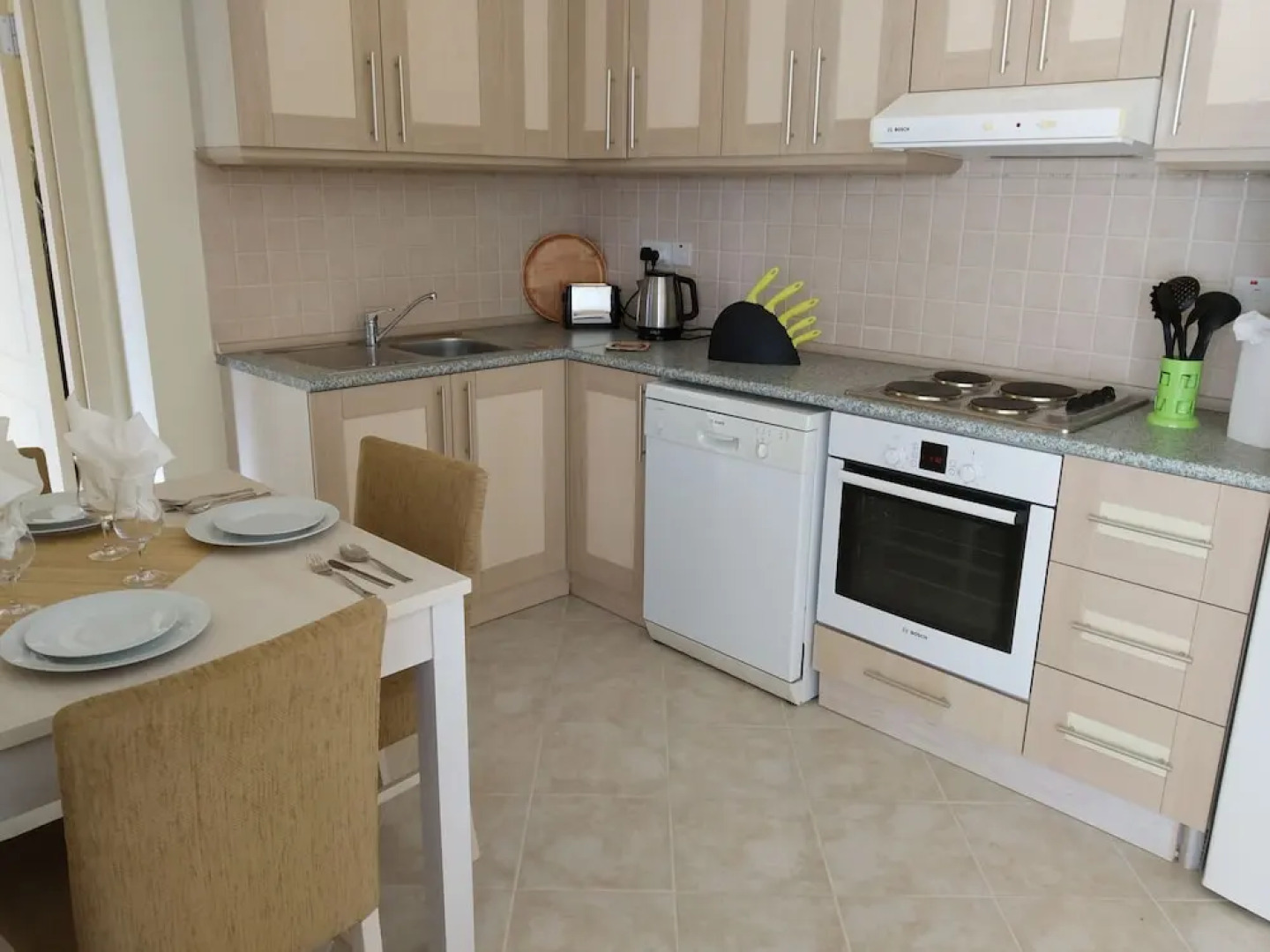 Captivating 1-bed House