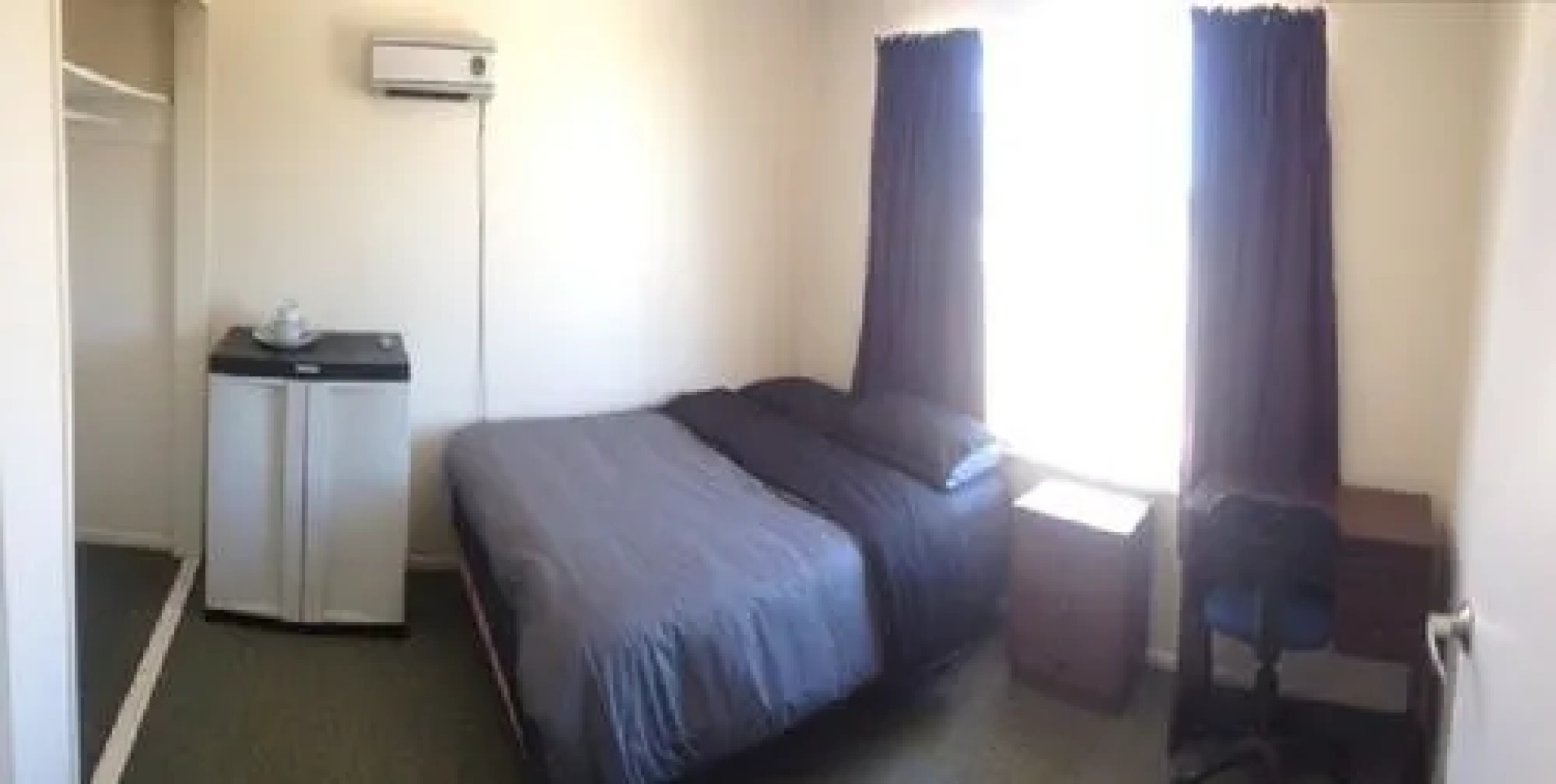 Kiwi Group Accommodation Gloucester