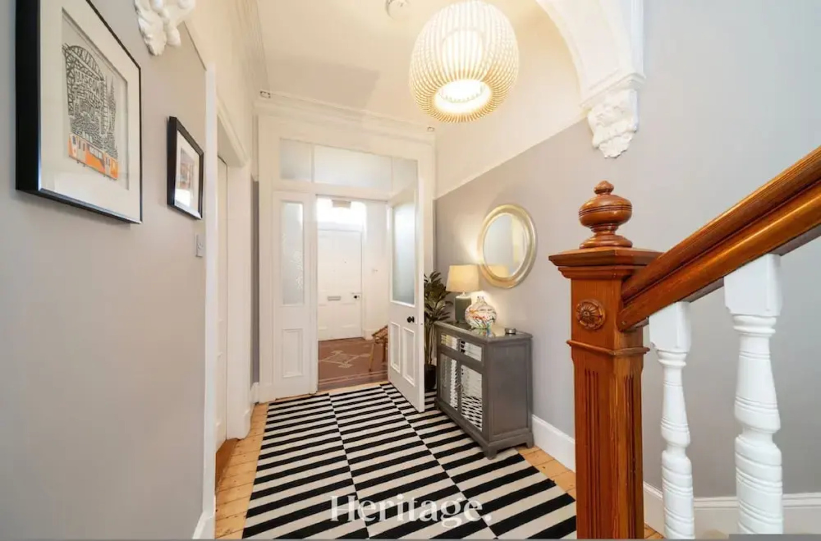 Sunnybrae House Seaside Family-friendly Getaway in Stonehaven With Hot Tub