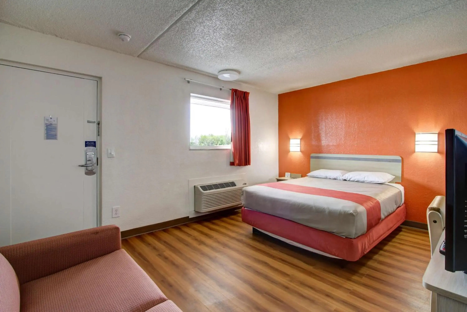 Motel 6 North Ridgeville, OH - Cleveland Intl Airport - N Ridgeville