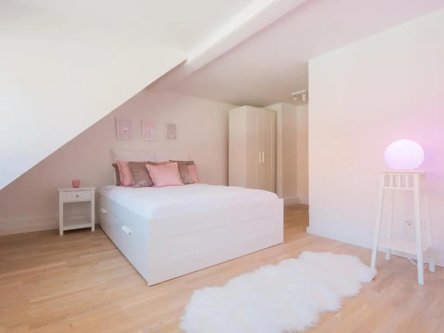 EUPHORAS - Haus mit 4 Schlafzimmern und Hinterhof