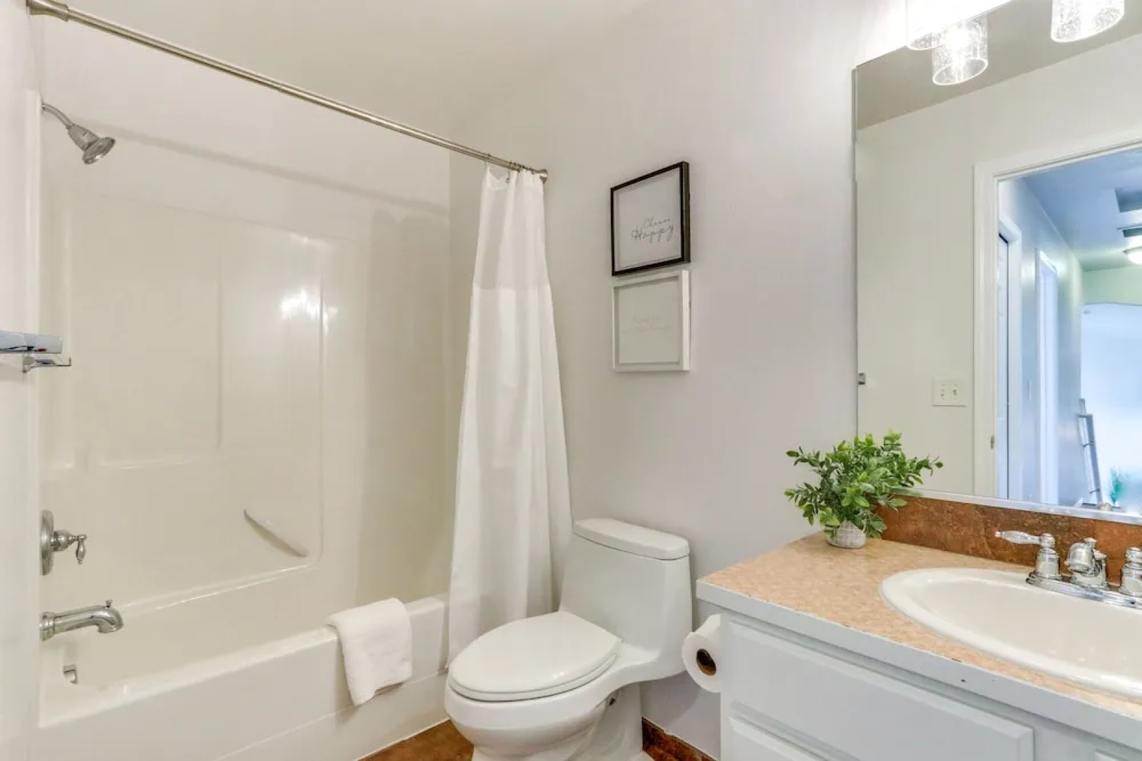 Spokane Valley Home w/ Fire Pit - 1 Mi to Trails!