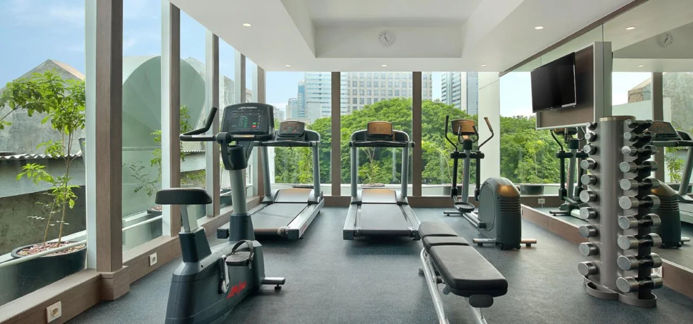 Holiday Inn Express Jakarta Wahid Hasyim by IHG