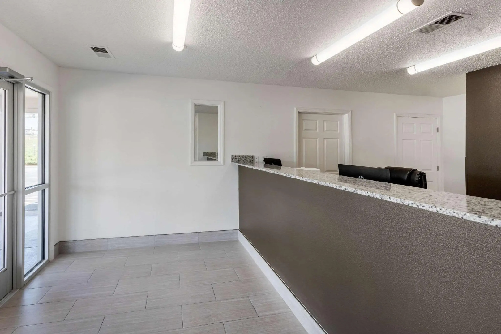 Suburban Studios Spartanburg - I-26