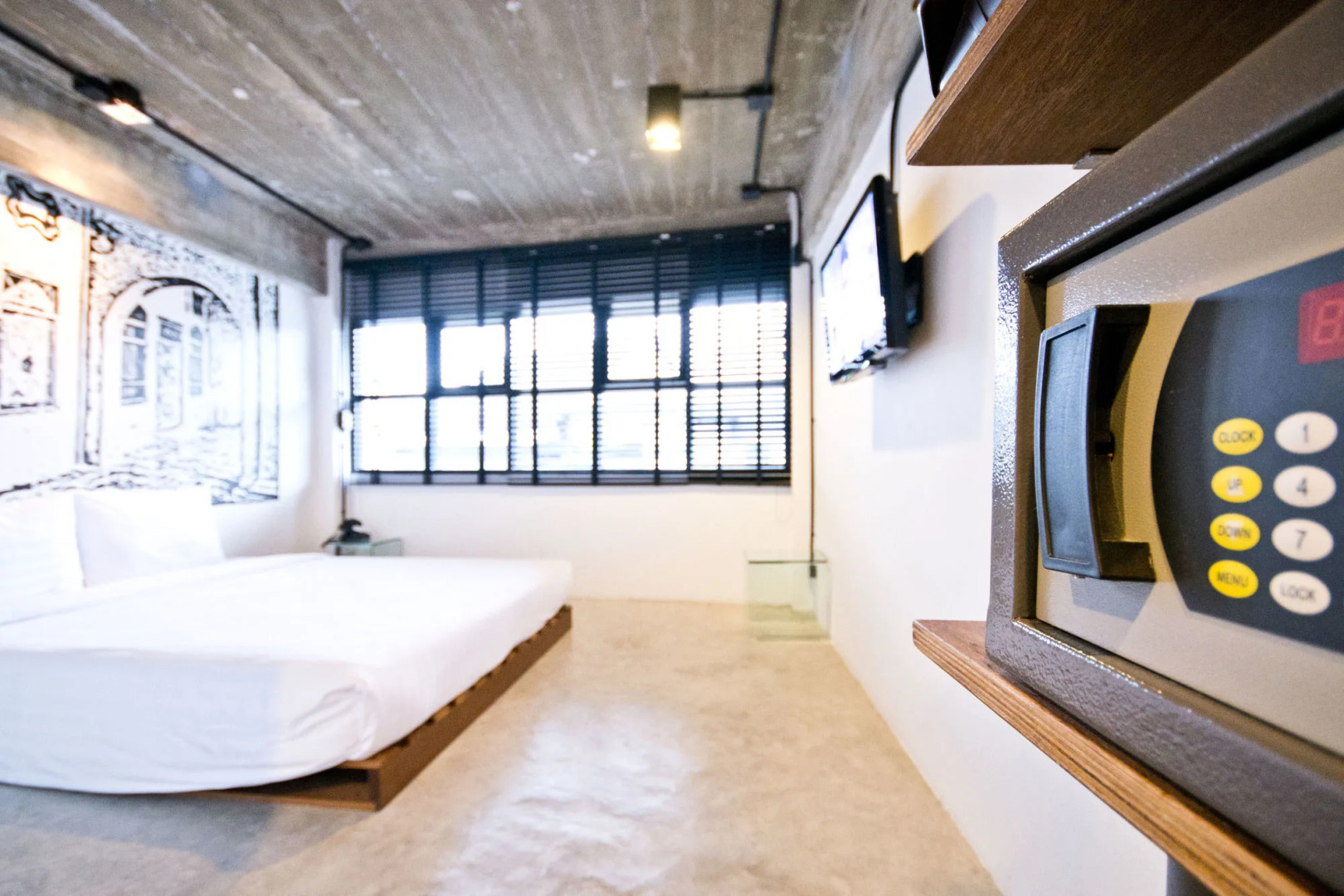 Quip Bed & Breakfast Phuket Hotel