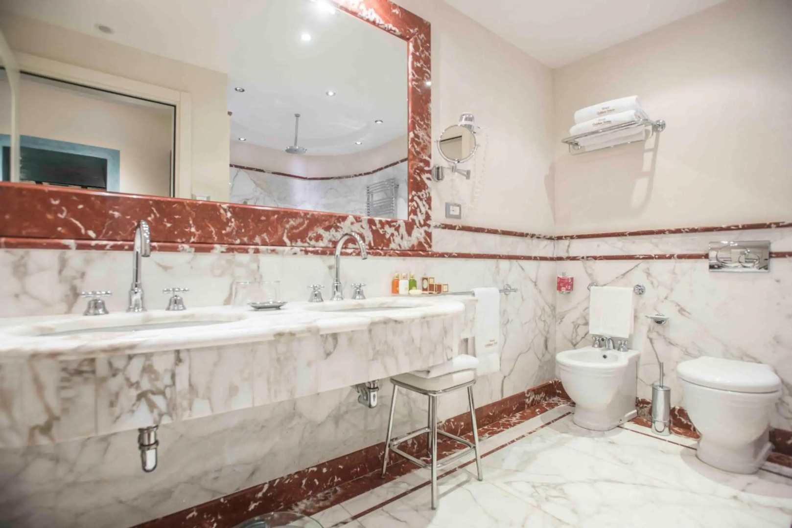 Golden Tower Hotel & Spa