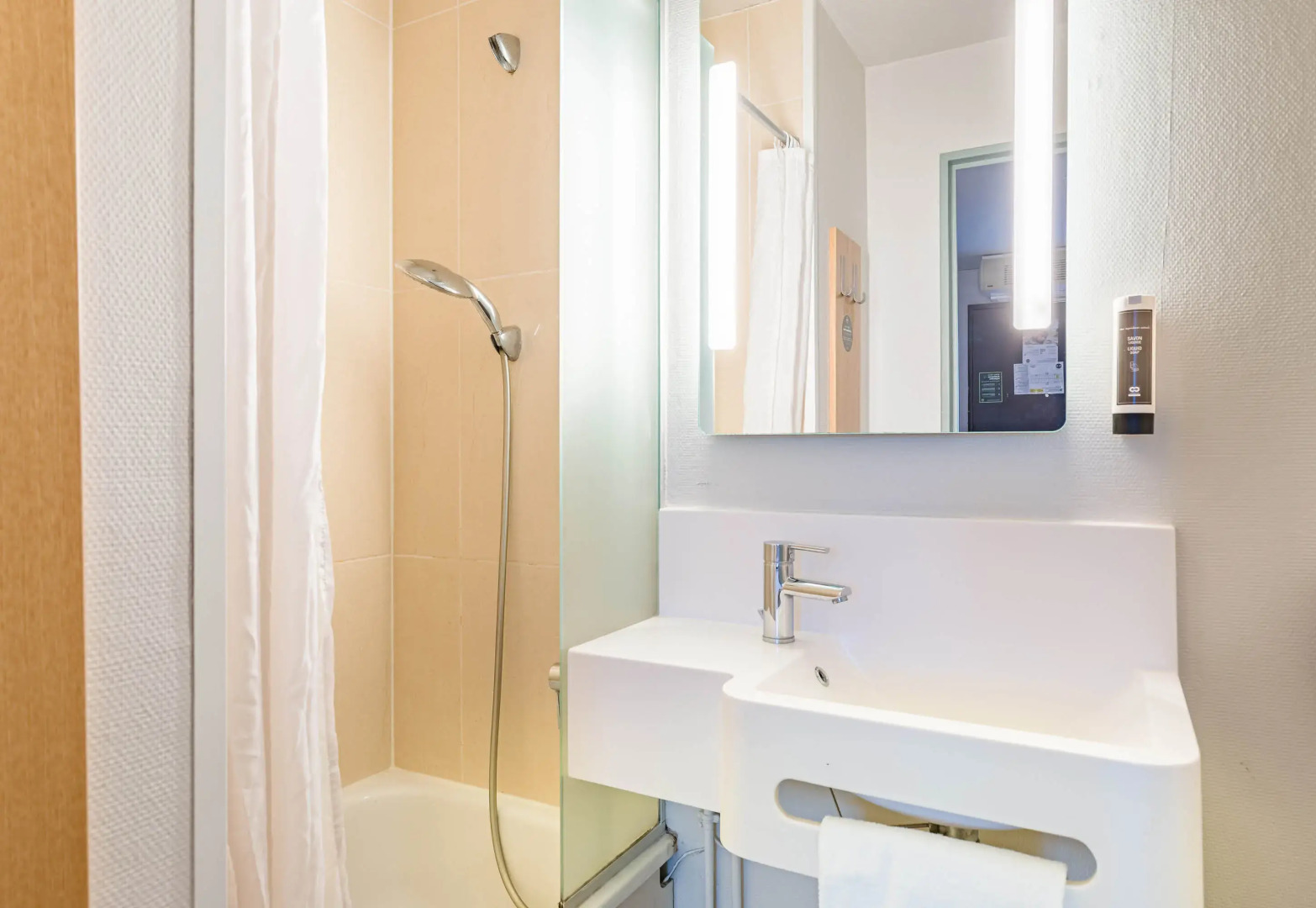 B&B HOTEL Tours Sud Joué-lès-tours