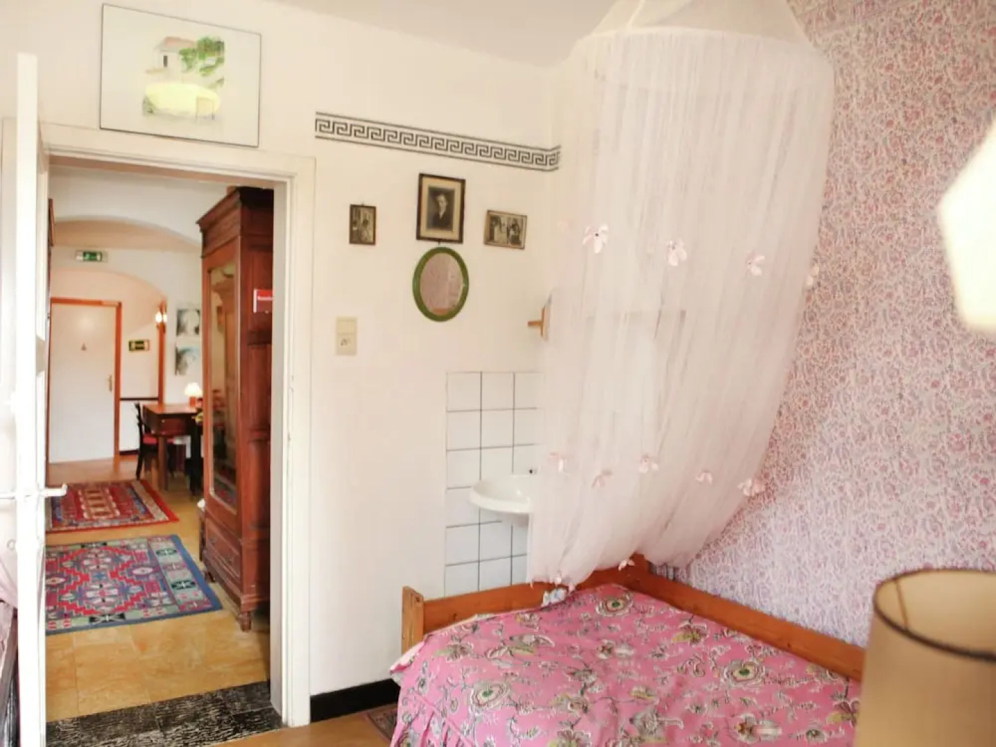 Comfortable Mansion in Doomkerke Near Forest