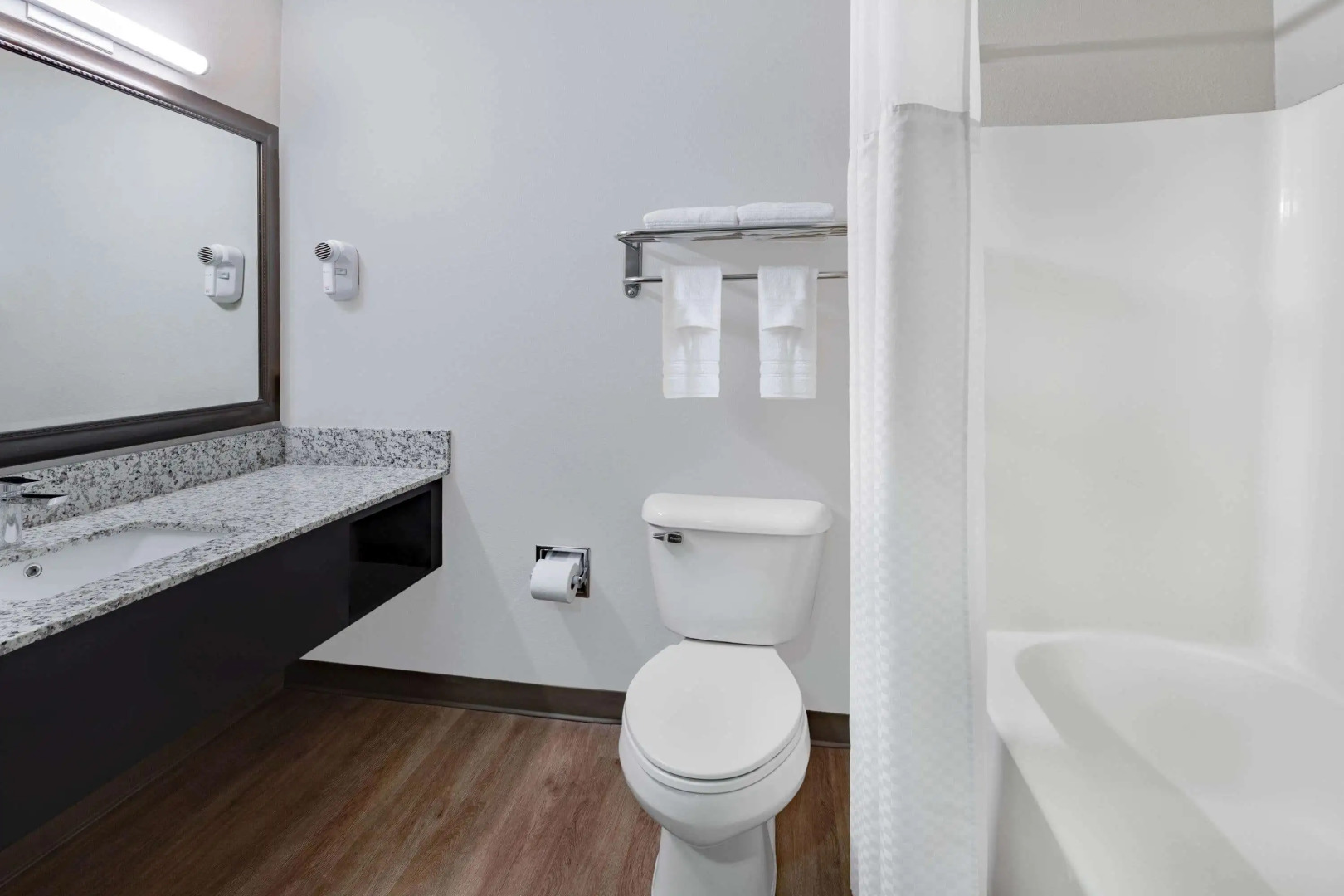 Days Inn by Wyndham Bernalillo