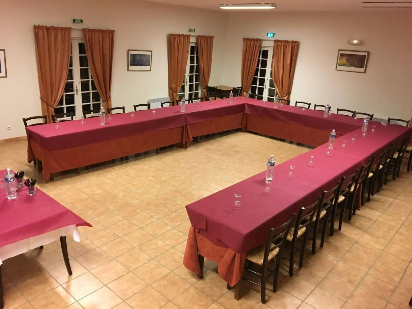 Logis Hôtel Les Nympheas