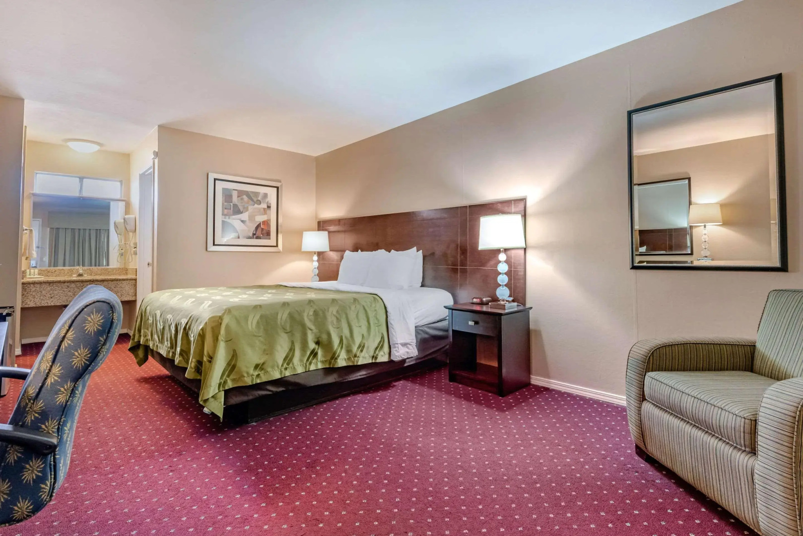 Scottish Fairway Inn