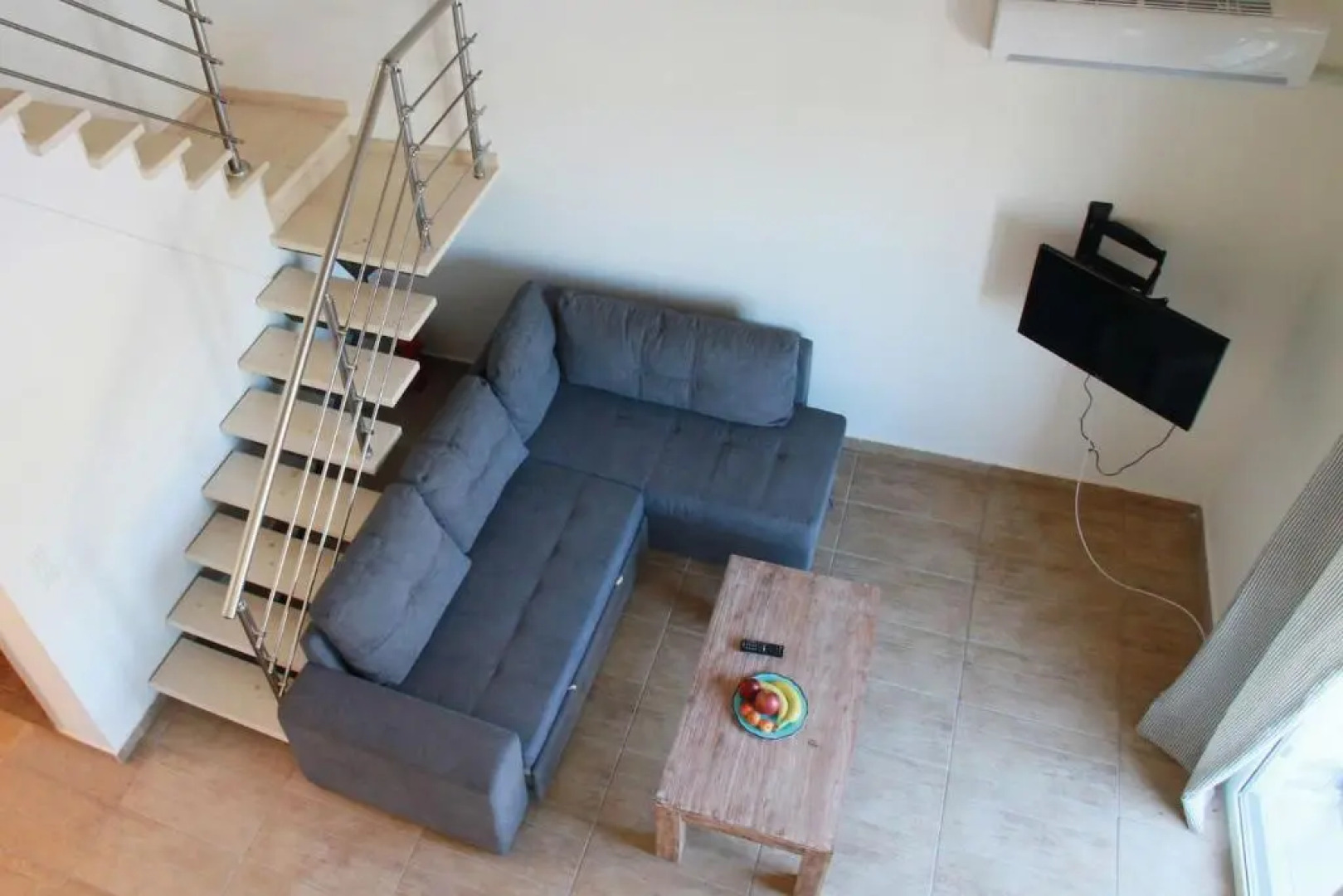 Xaradiotis House - A modern home away from home