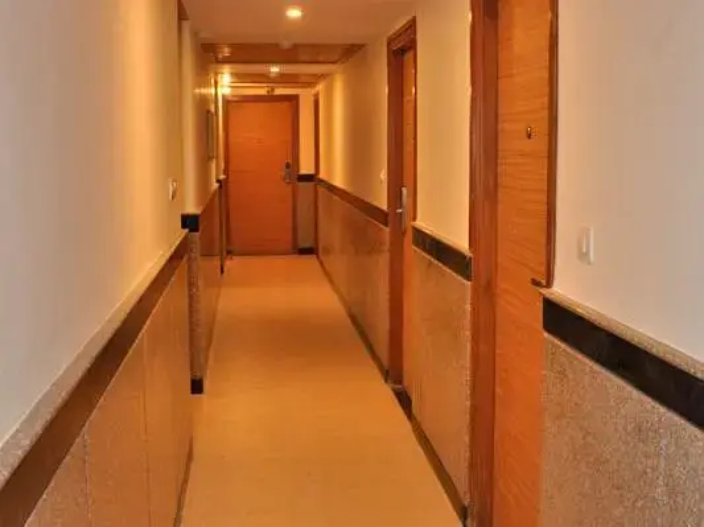 Hotel Sms Grand Inn