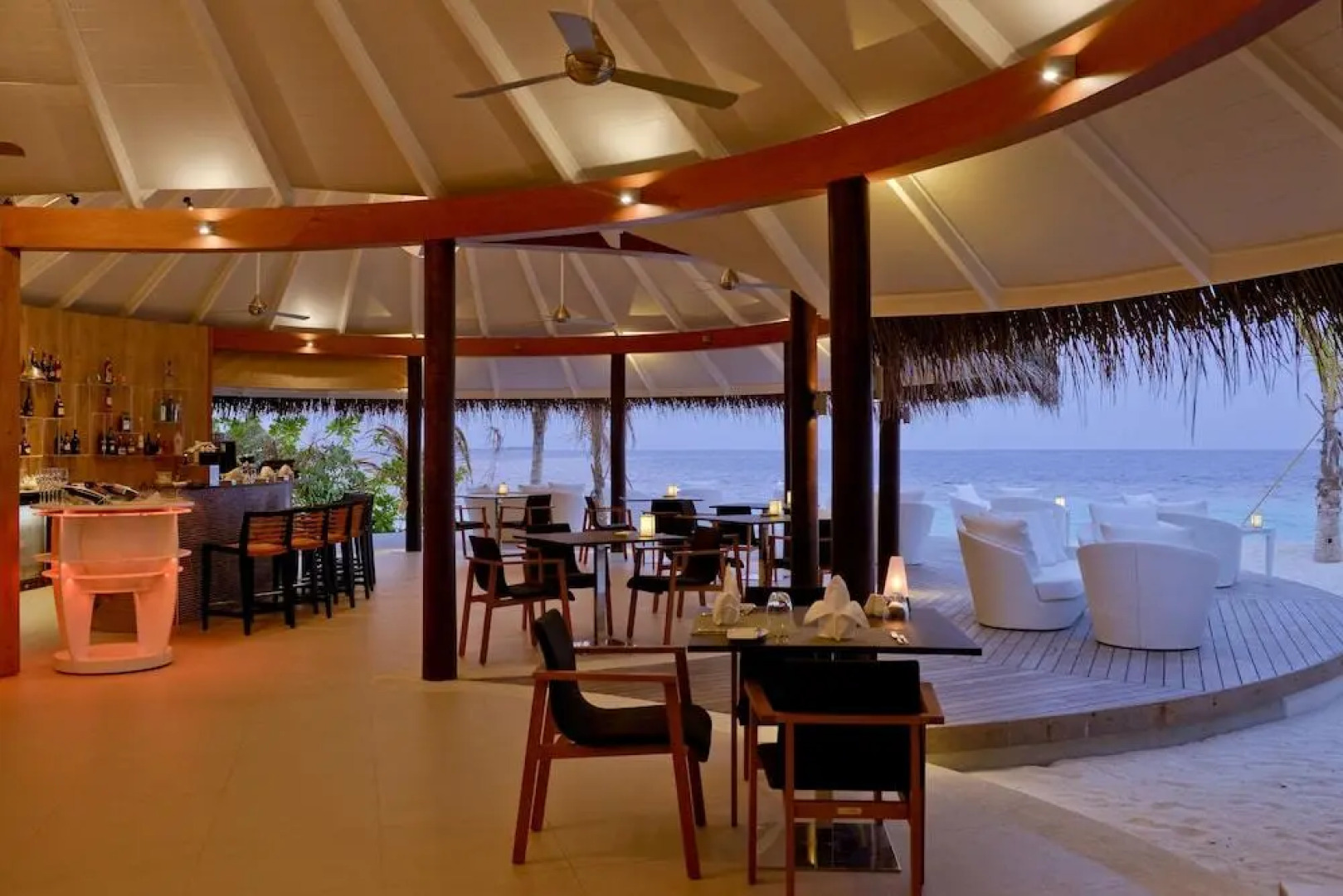 Курорт Kandolhu Maldives