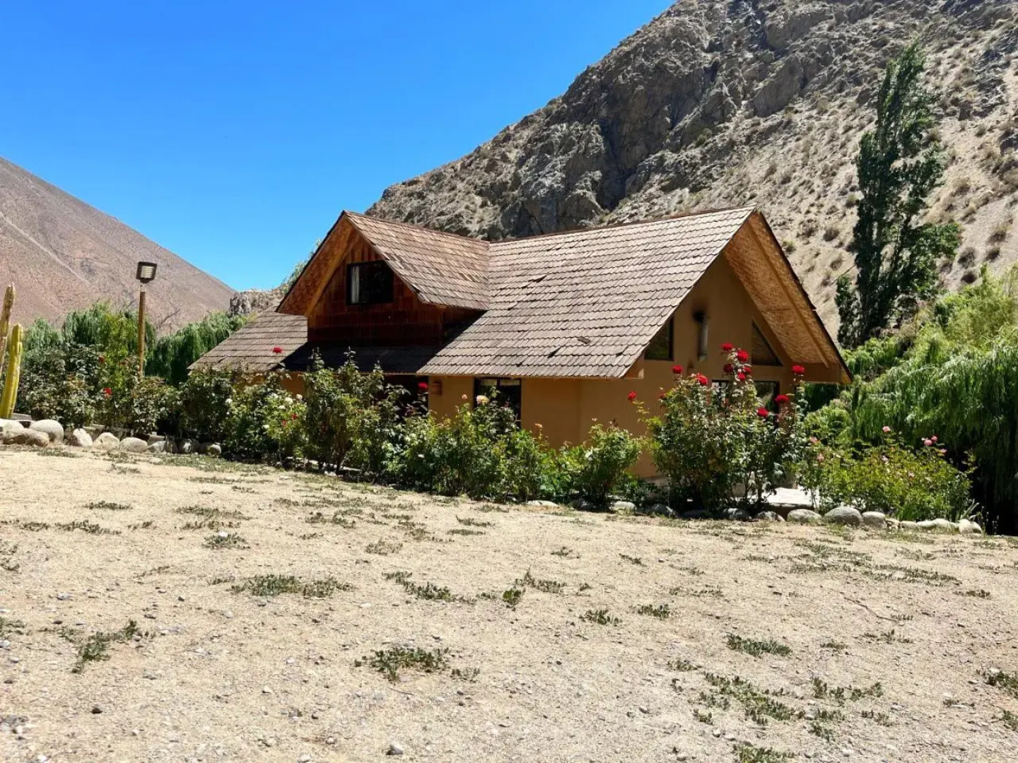 Refugios La Frontera