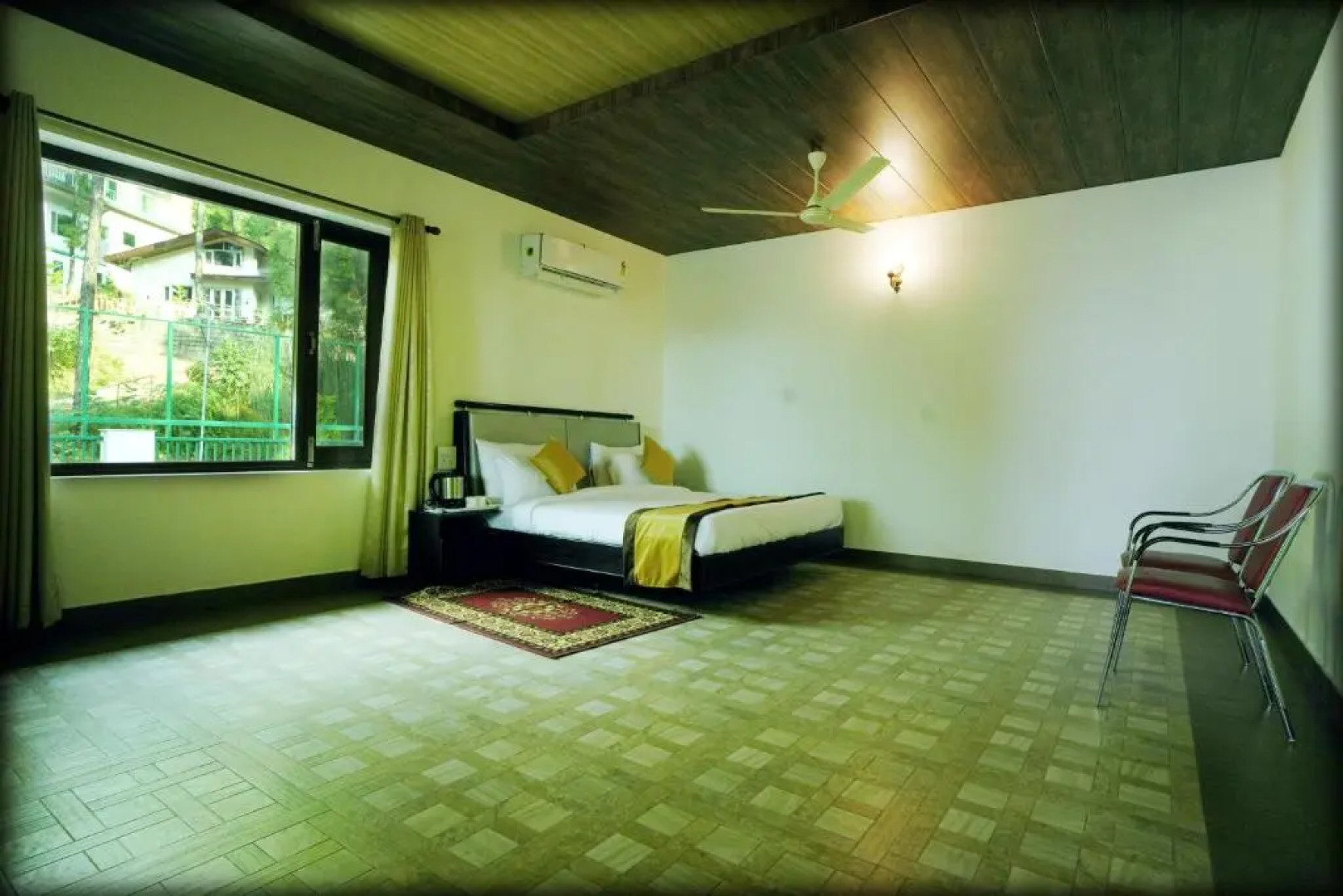 Pineland Resorts & Chalets Kasauli
