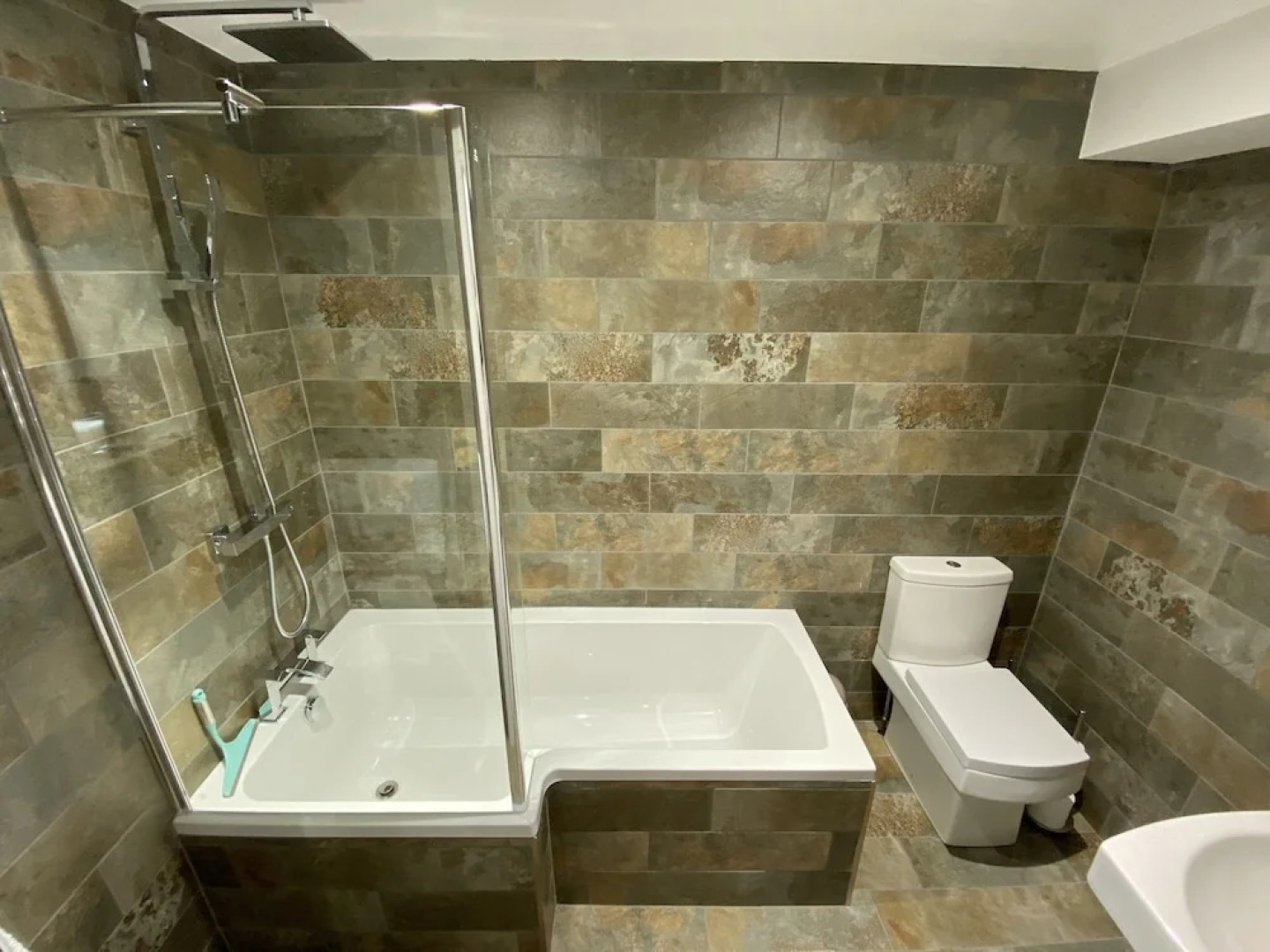 Ty Gwyn - 4 Bedroom Holiday Home