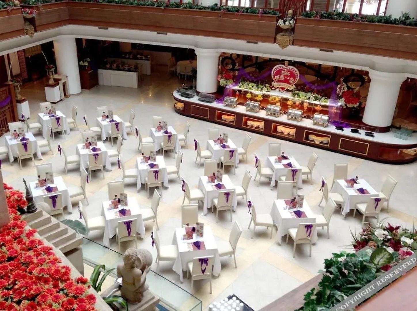 Clifford Golden Lake Hotel