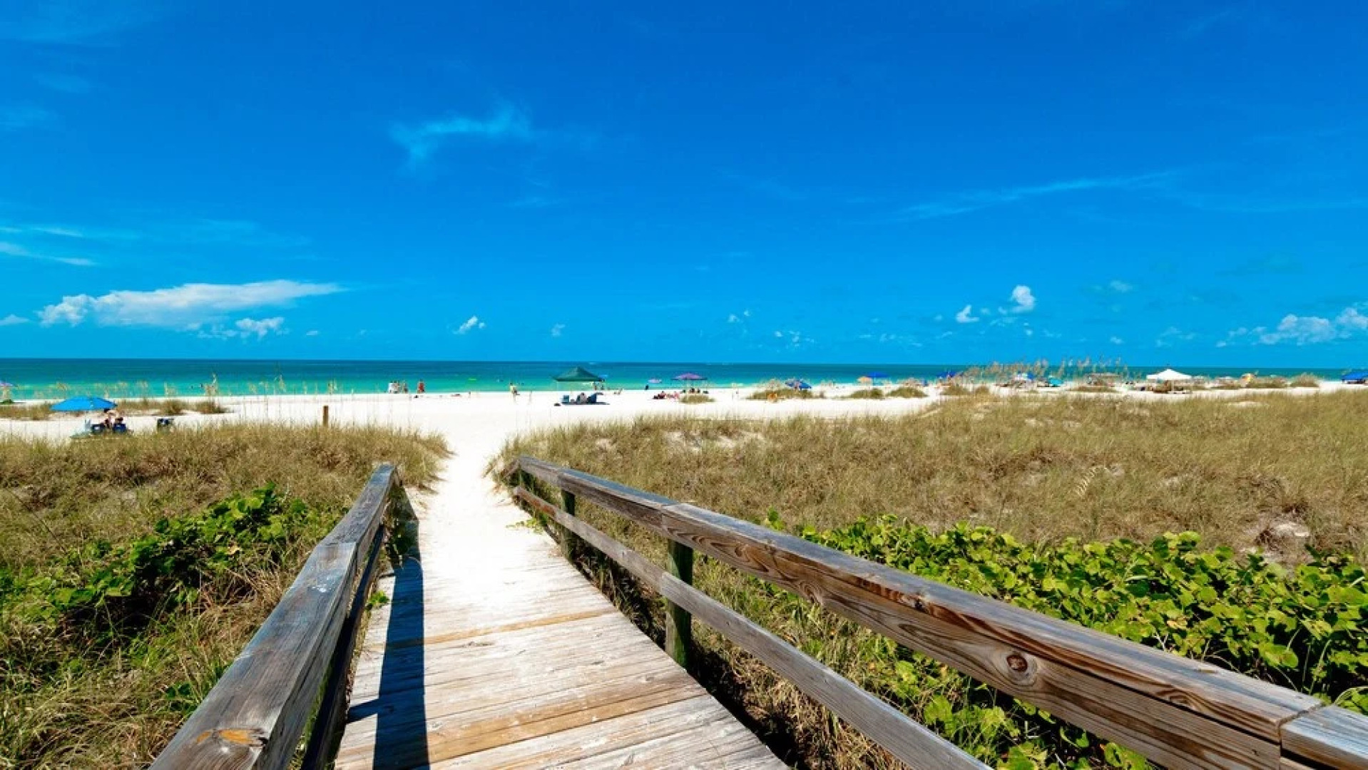 Runaway Bay Resort by BBG