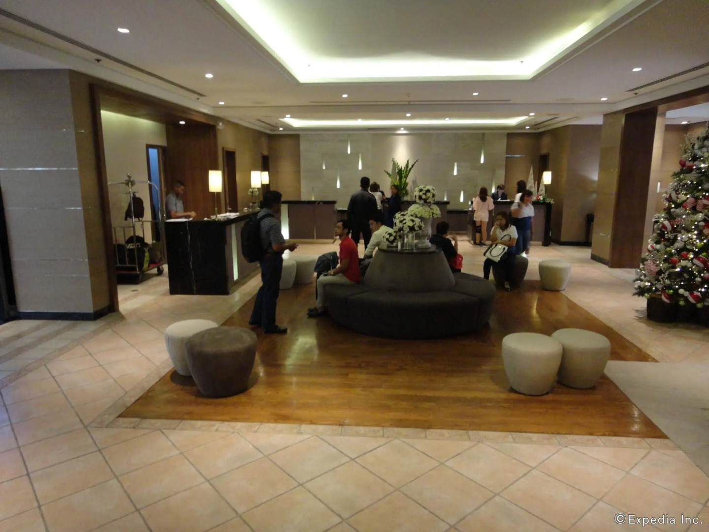 Quest Plus Conference Center, Clark