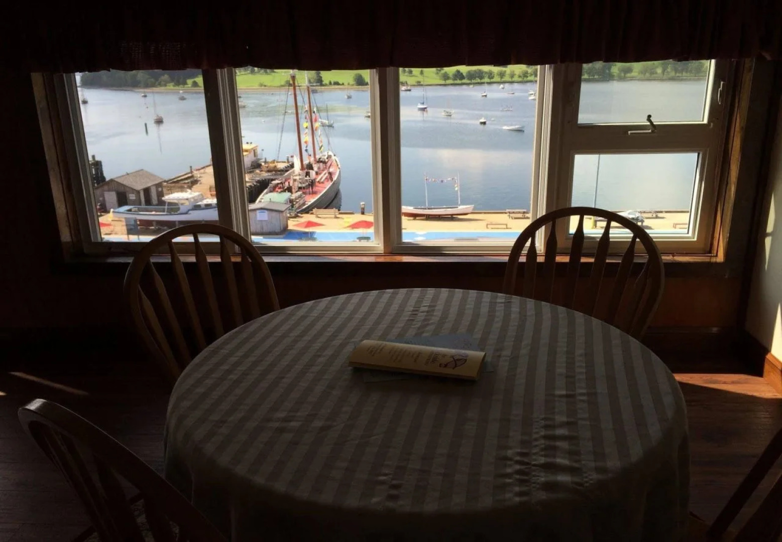 The Dockside Inn & Restaurant