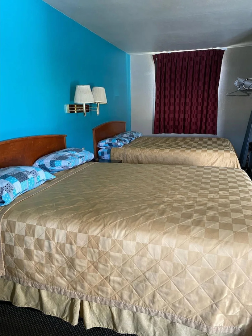 Lone Pine Budget Inn