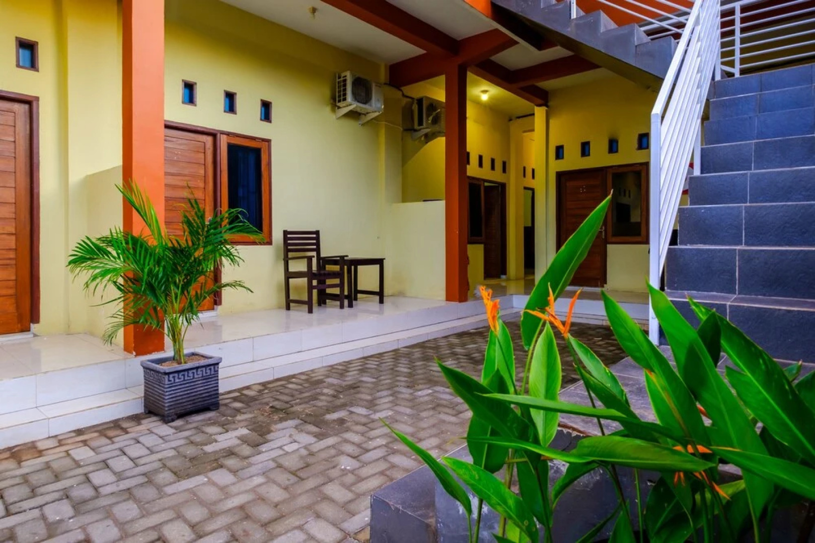 Hening Homestay by OYO Rooms