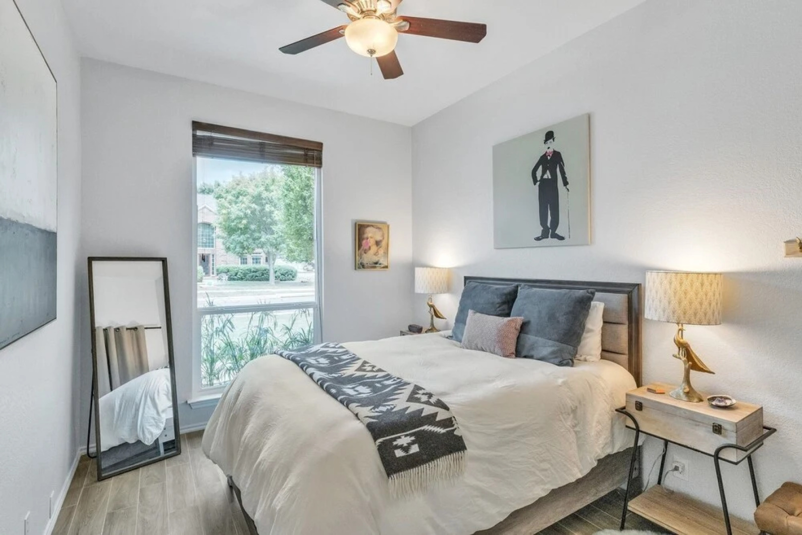 The Garden House 4 Bedroom Home by RedAwning