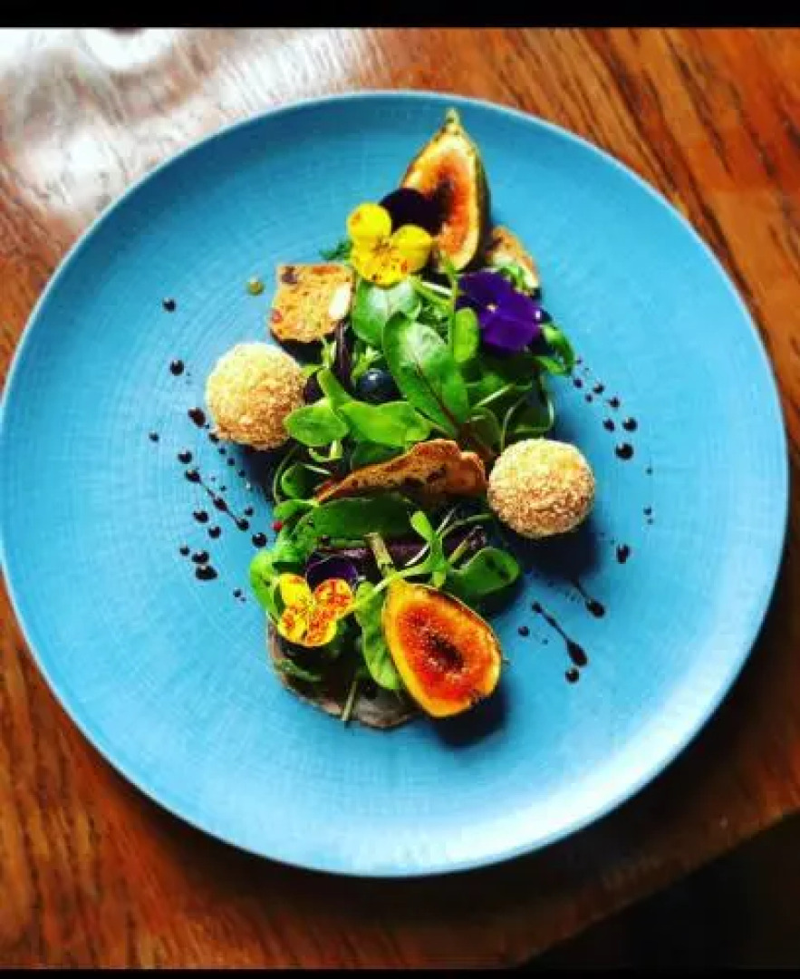 Zoe Bistro & Accommodation