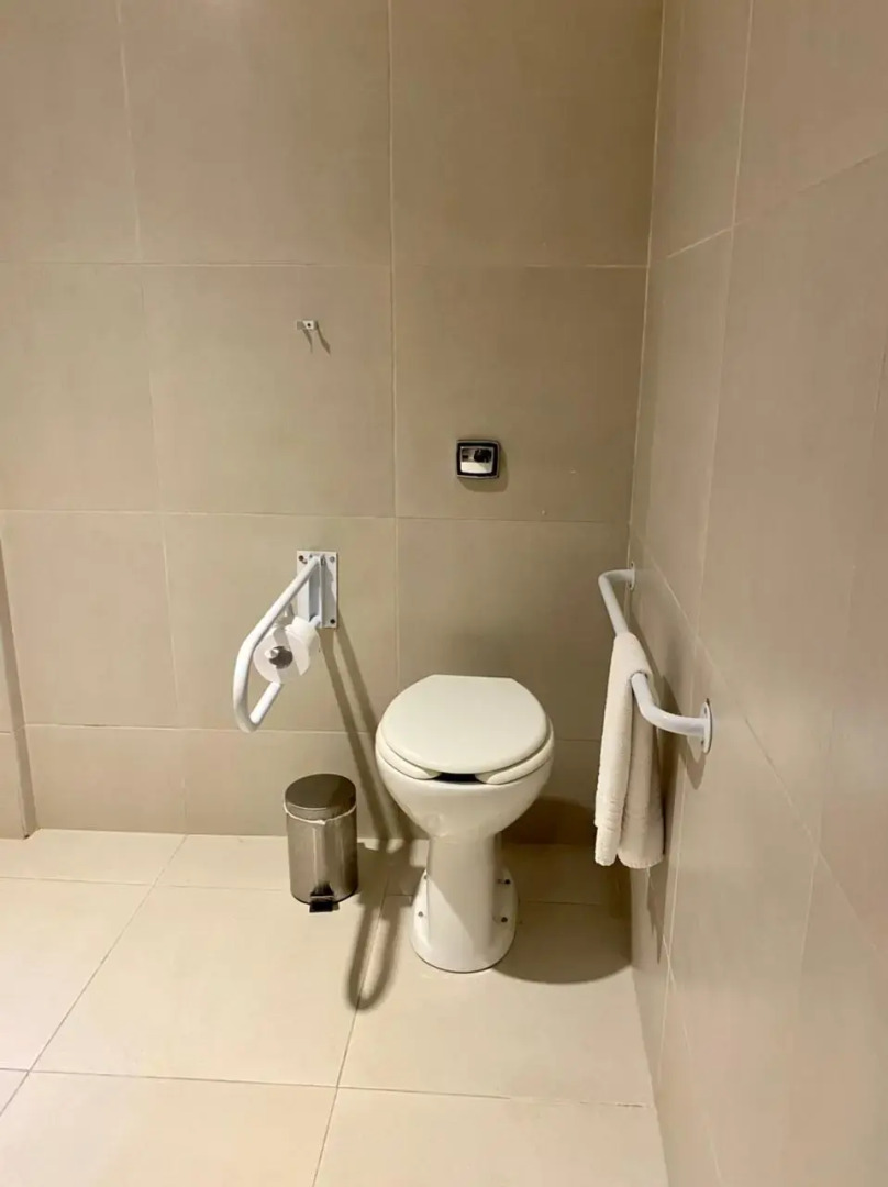 Howard Johnson San Francisco Resort