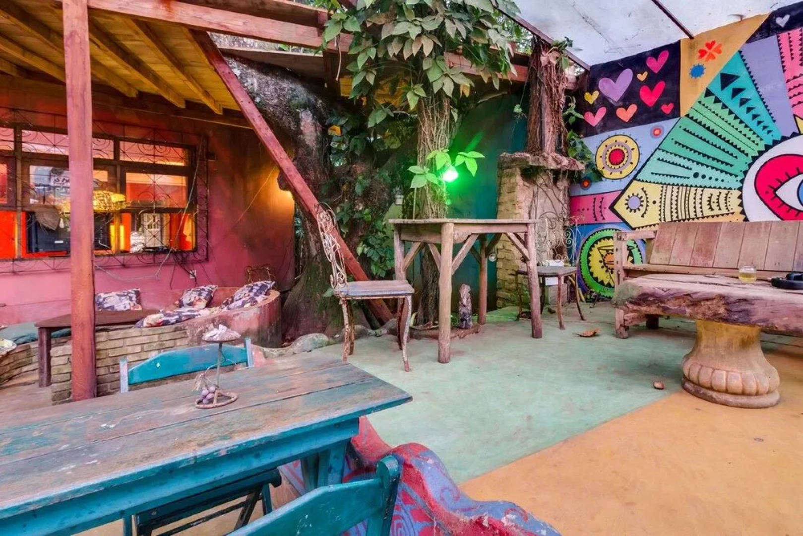 Mais Que Nada - Hostel & Patio-Bar