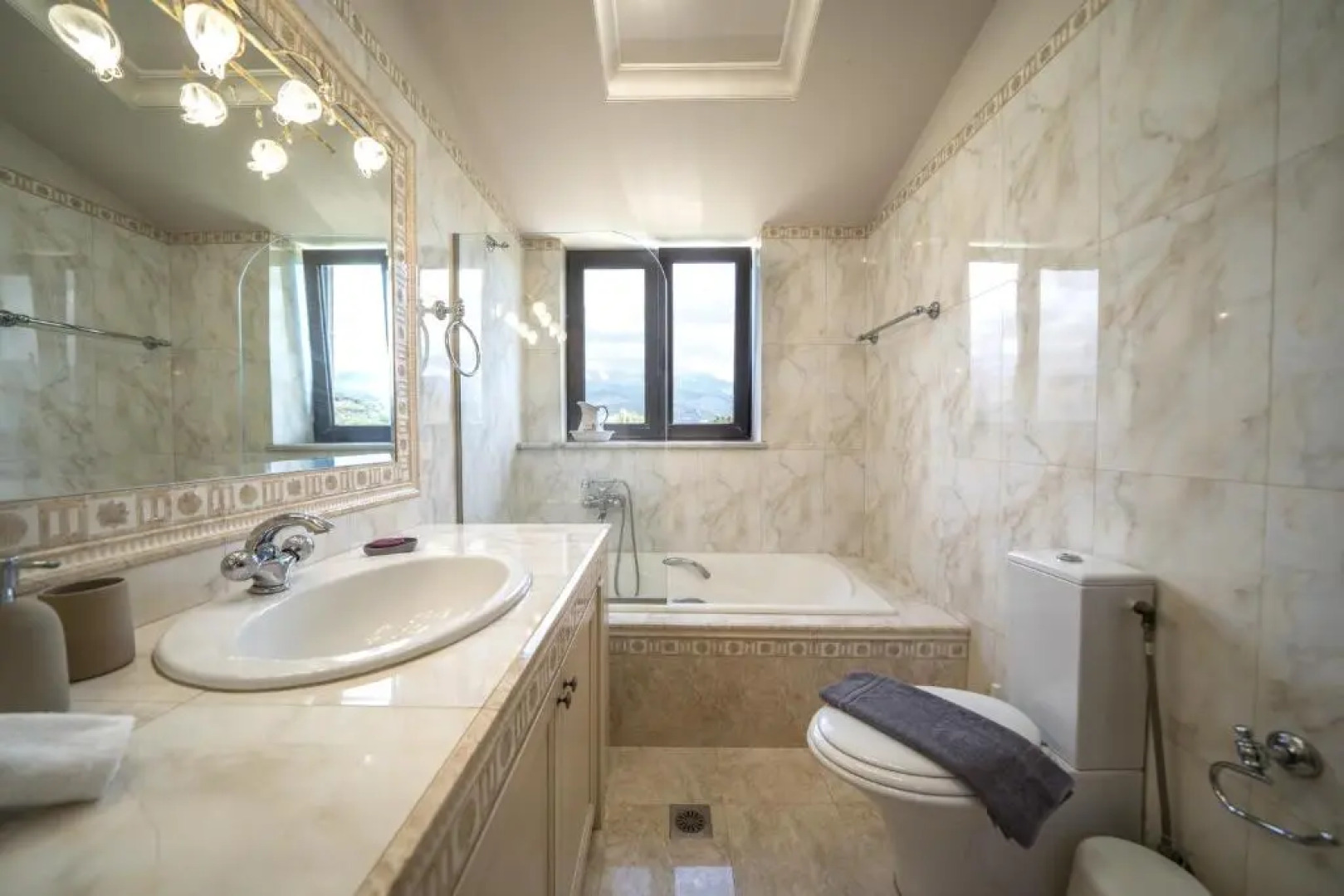 Villa Florentina ✩ Private Pool ✩ BBQ ✩ 7 Guests