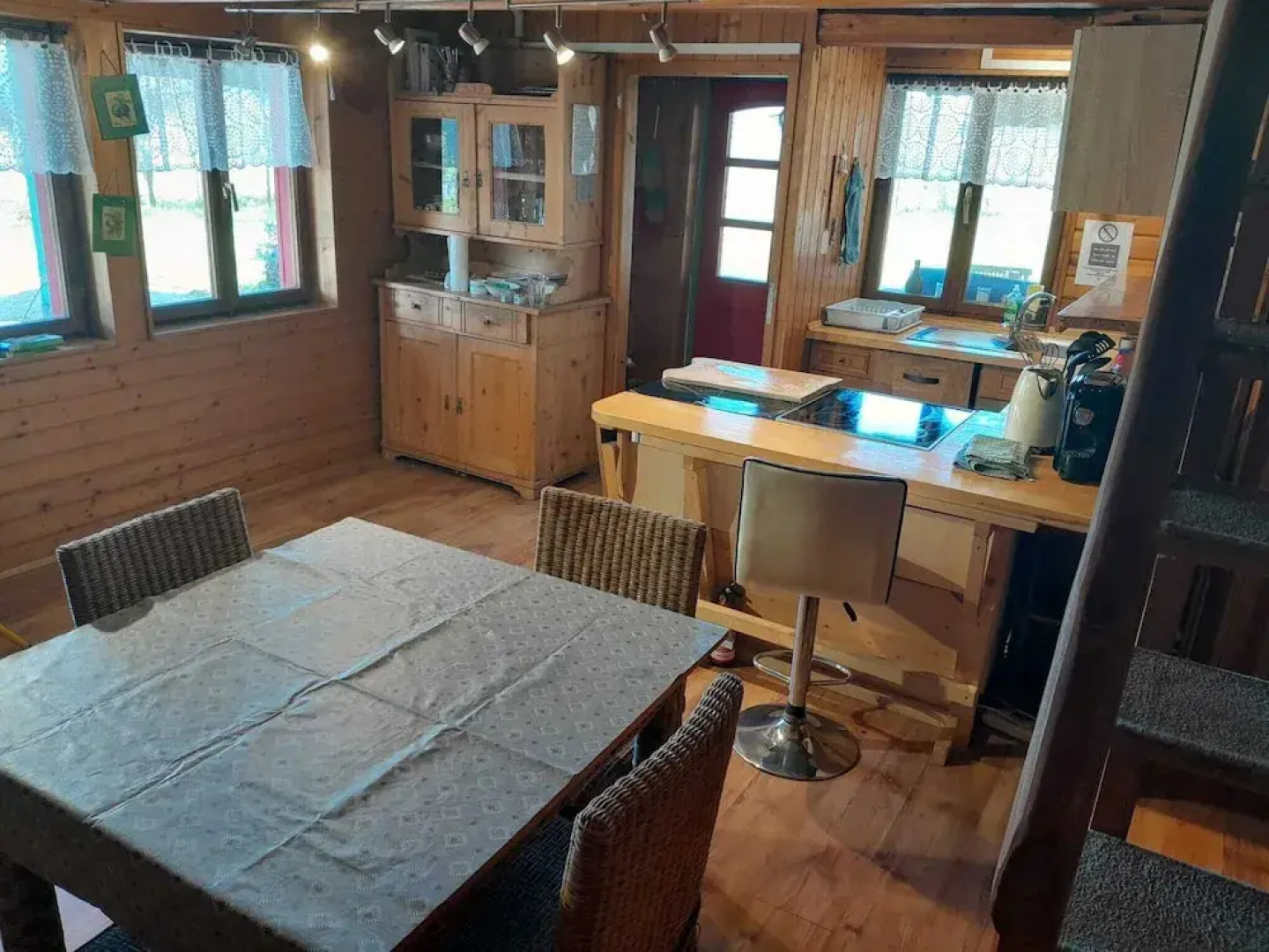 Fairytale Wooden House near Ljubljana