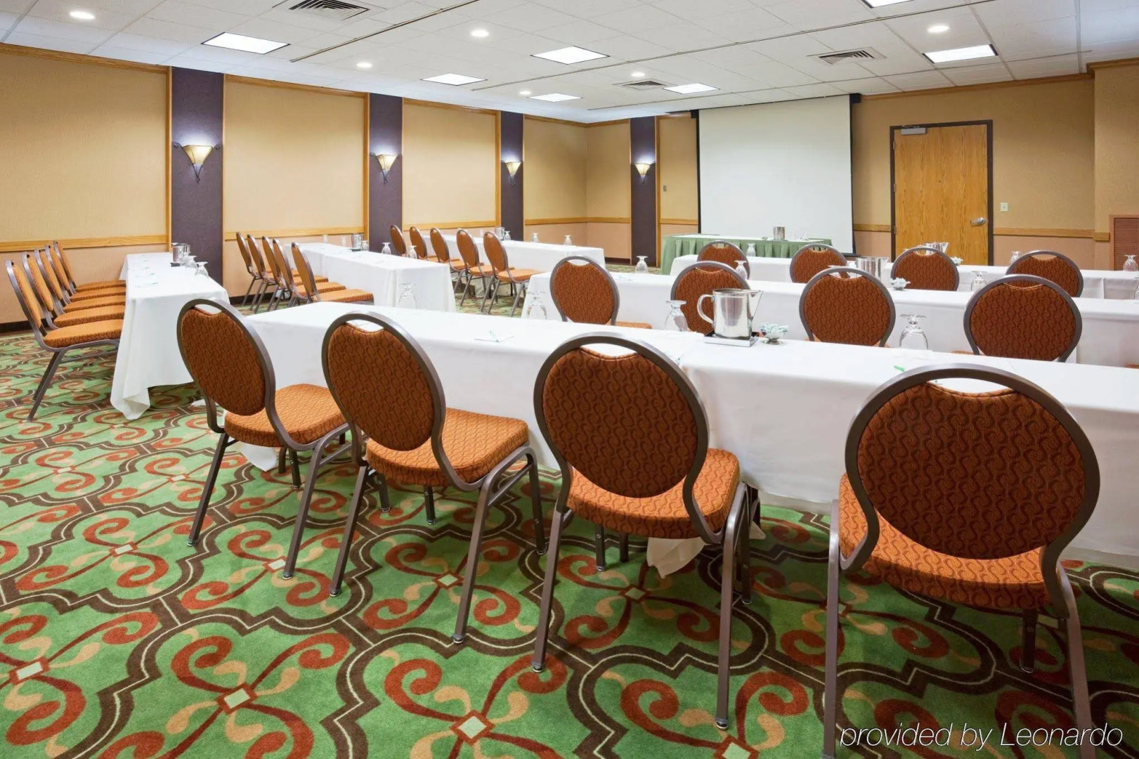 Holiday Inn Bloomington Airport South Mall Area by IHG